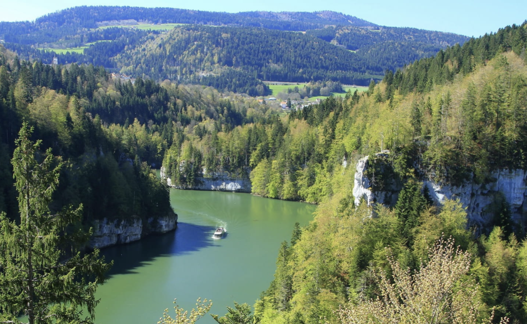 Vue du Doubs et du Jura